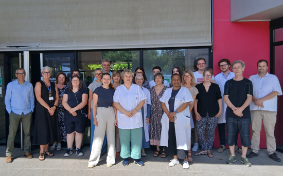 Photo des équipes de la Clinique d'Ornon et de l'Equipe de Consultations Ambulatoires