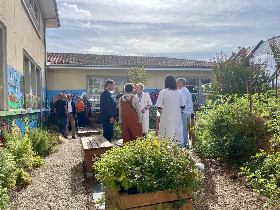 Jardin sensoriel de l'UMD lors de son inauguration
